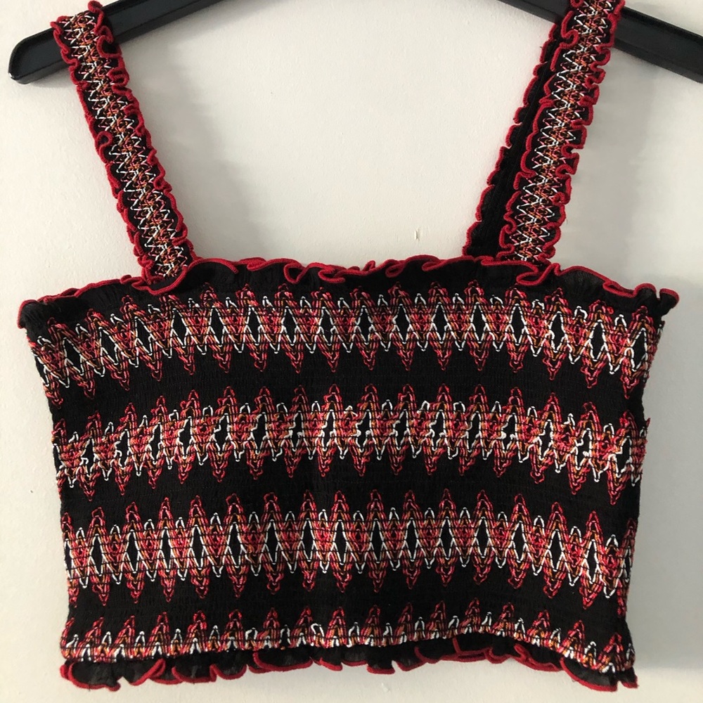 ADORABLE PATTERNED CROP